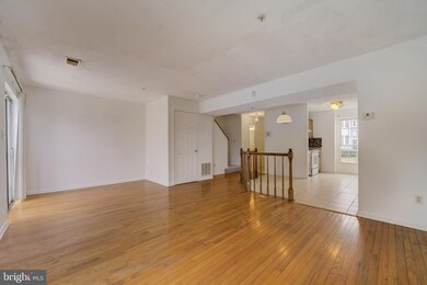 1030 Karen Blvd, Capitol Heights, MD 20743 - photo 2