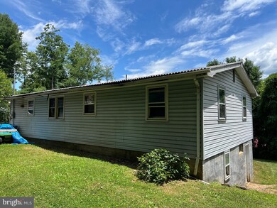 69 George Ln, Berkeley Springs, WV 25411 - photo 6