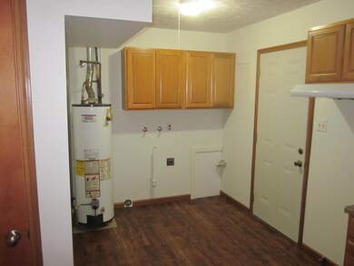 4993 Dimson Dr N, Columbus, OH 43213 - photo 4