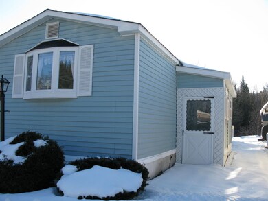 141 Lancaster Rd unit 14, Gorham, NH 03581 - photo 2