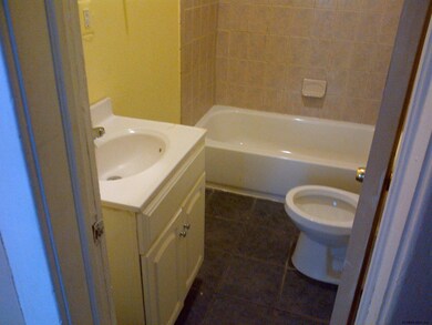 399 2nd St, Albany, NY 12206 - photo 5