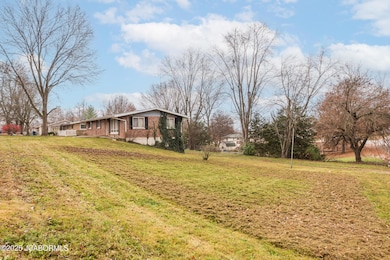 118 Valley View Dr, Jefferson City, MO 65109 - photo 3