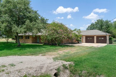 6307 Kamas Ln, Needville, TX 77461 - photo 2