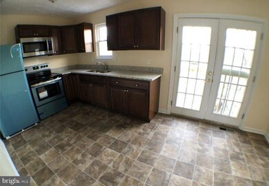 653 Harr Park Ct, Edgewood, MD 21040 - photo 5