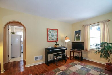 205 W Lakeview Ave, Madison, WI 53716 - photo 2