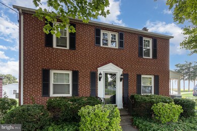 1281 E Derry Rd, Hershey, PA 17033 - photo 3