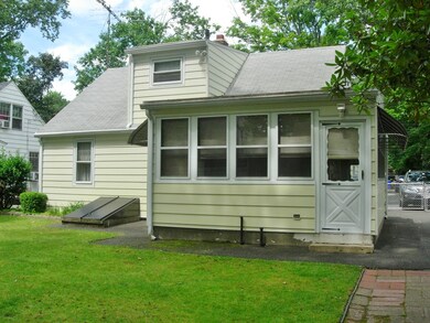 198 Shawmut St, Springfield, MA 01108 - photo 7