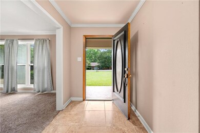 510 Holiday Cir, Pineville, LA 71360 - photo 3