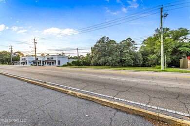1864 E Pass Rd, Gulfport, MS 39507 - photo 2