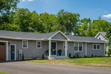 114 Woolworth St, Longmeadow, MA 01106 - photo 3