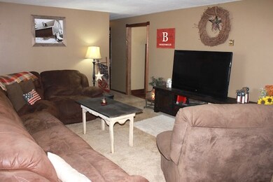 3263 Crimson Rd, Mansfield, OH 44903 - photo 4