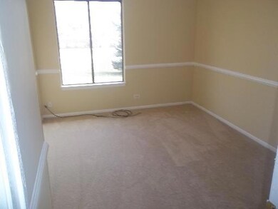 2084 Navarone Dr, Naperville, IL 60565 - photo 7