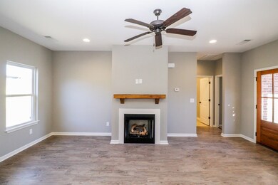 1049 Briarwood Dr, Oxford, MS 38655 - photo 3