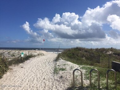 JuClose to 15th Street Beach Access