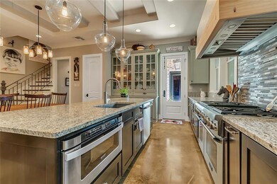 A Kitchen made for a Chef!  48