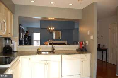 1904 Groton Ct unit 1904, West Chester, PA 19382 - photo 3