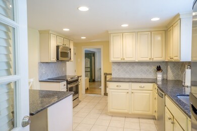 11 Breakneck Hill Rd, Southborough, MA 01772 - photo 5