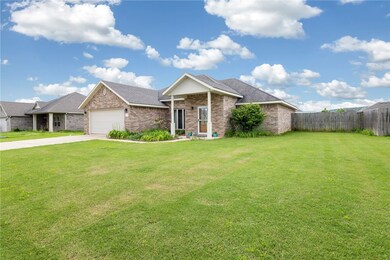 955 White Oak St, Elkins, AR 72727 - photo 4