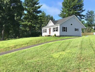 73 West St, Ludlow, MA 01056 - photo 4