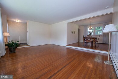 700 Falcon Ln, West Chester, PA 19382 - photo 3