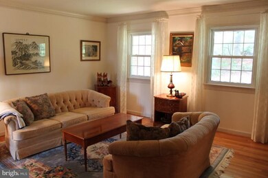 5142 Fairview Ln, Broad Run, VA 20137 - photo 6