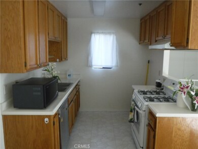 8641 Moody St unit A, Cypress, CA 90630 - photo 4