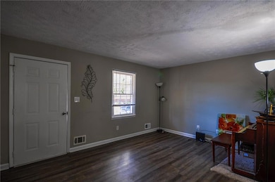 200 Capitol Ave, Winder, GA 30680 - photo 6