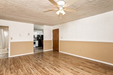 8 Longmeadow Dr unit 36, Rowley, MA 01969 - photo 3