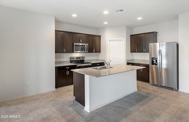 25334 W Wier Ave, Buckeye, AZ 85326 - photo 5