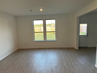 15214 Canyon Rapids Rd, Conroe, TX 77302 - photo 3