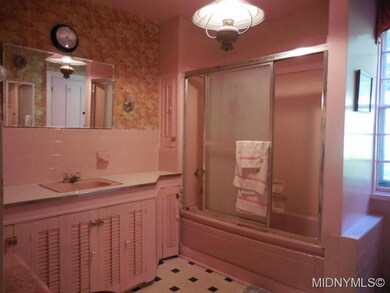 First Floor Bathroom