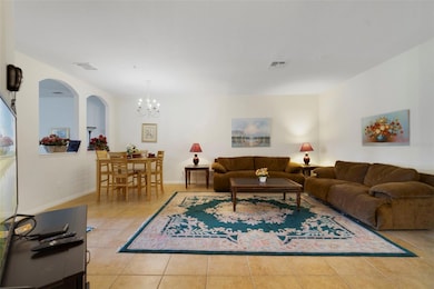 2827 Oakwater Dr unit 171, Kissimmee, FL 34747 - photo 4