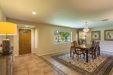Elegant Formal Dining Room