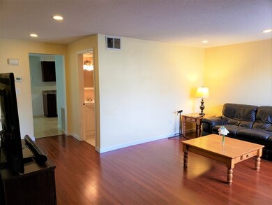 79 E Ridge Rd unit 79, MerriMacK, NH 03054 - photo 4