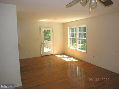 335 Shenandoah River Dr, Harpers Ferry, WV 25425 - photo 3