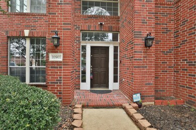 20907 Divellec Ln, Spring, TX 77388 - photo 6