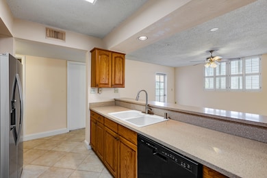 3930 S ROOSEVELT N302