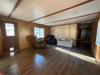 88875 Bayberry Ln unit 12, Florence, OR 97439 - photo 2