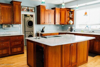 Kitchen island