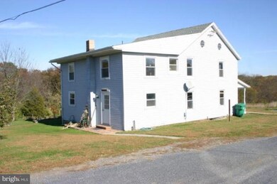 4189 Scott Rd, Chambersburg, PA 17202 - photo 2