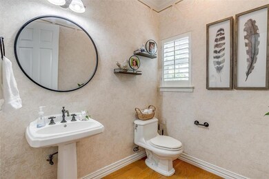 1307 Wedgewood Dr, Cleburne, TX 76033 - photo 7