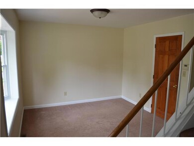 1263 Vinewood Dr, Columbus, OH 43229 - photo 6