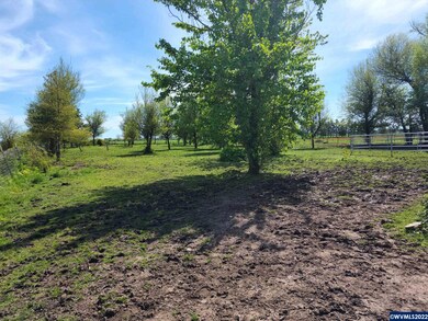 30890 Priceboro Dr, Harrisburg, OR 97446 - photo 6