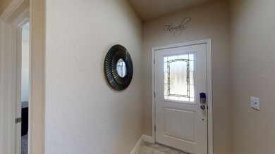 6180 E Pontiac Way, Fresno, CA 93727 - photo 4