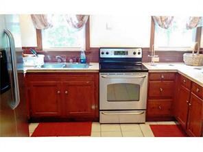 Kitchen. Bright kitchen with stainless steel appli
