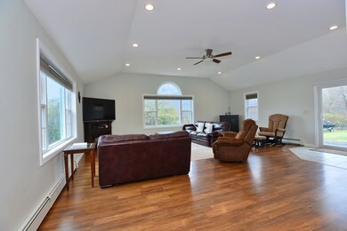 92 Bungay Rd, North Attleboro, MA 02760 - photo 3