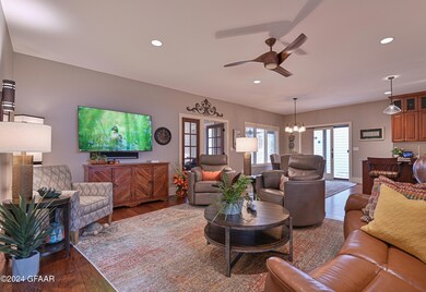 584 Autumn Woods Blvd, Grand Forks, ND 58201 - photo 7