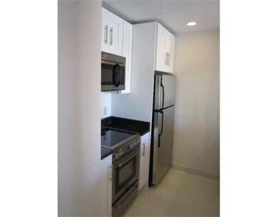 16 Greenough Ln unit PHC, Boston, MA 02113 - photo 3