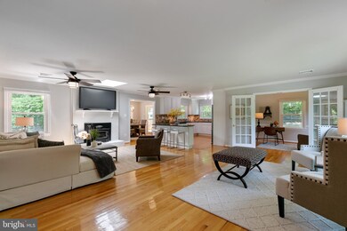 13216 Johnny Moore Ln, Clifton, VA 20124 - photo 3