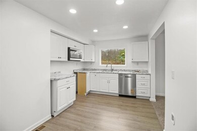 11800 Henry St, Sugar Creek, MO 64054 - photo 6